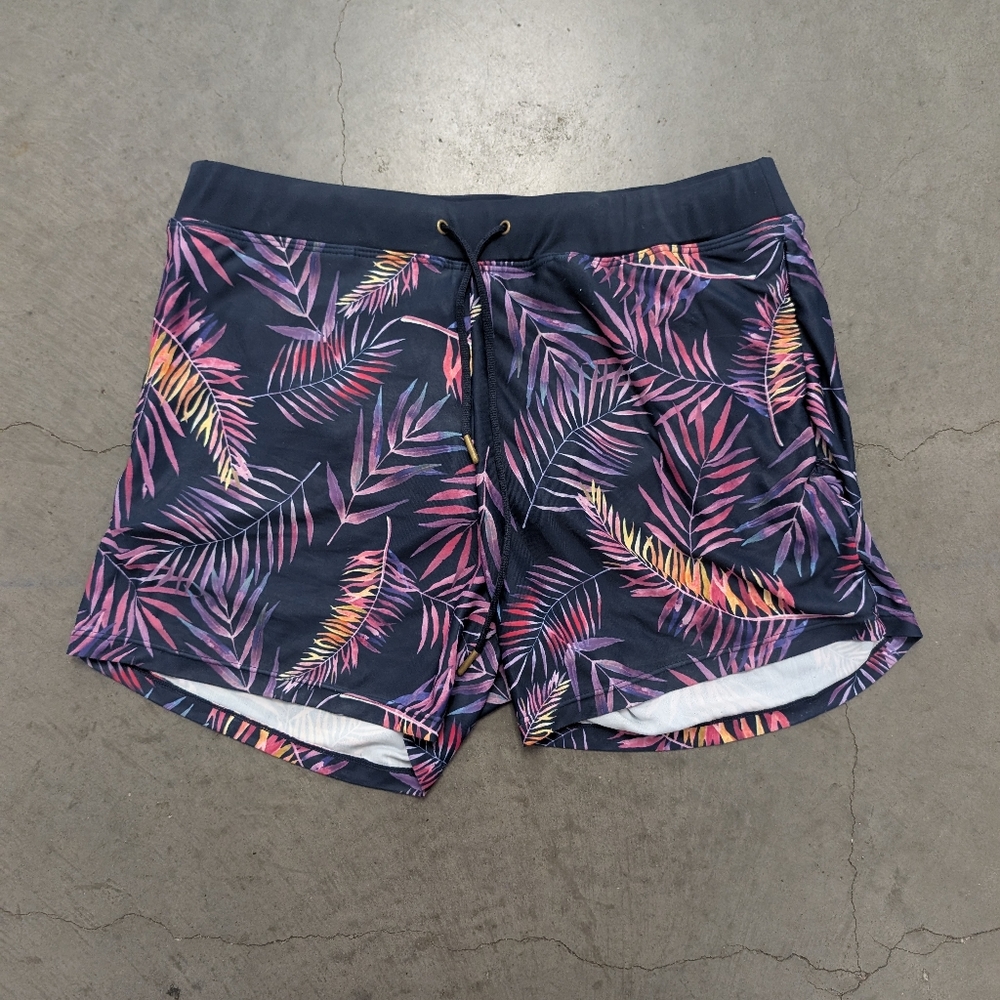 *Teamm8 Tropical Leaf Print Swim Trunks, Medium